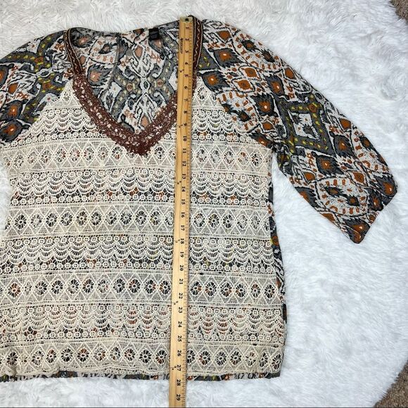 BKE Buckle Lace Over Lay Bohemian 3/4 Sleeve Top Womens Size Large - Picture 14 of 16